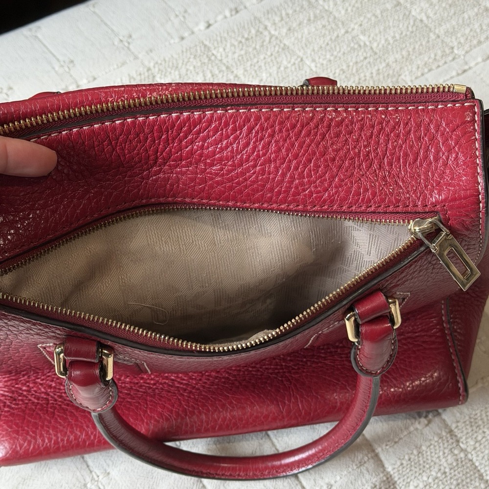 Michael Kors Selby Red Pebbled Leather - Picture 7 of 7
